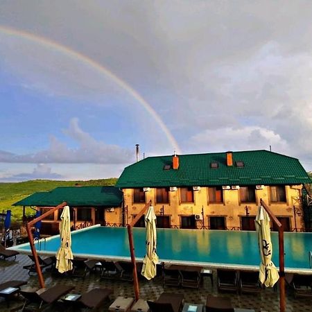 Colina Verde Resort Kischinau Exterior foto